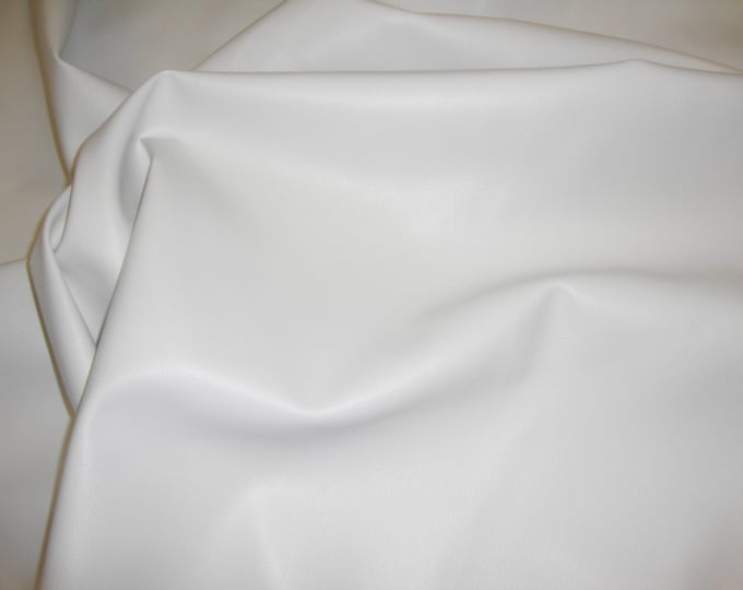 Vinyl Leather White Upholstey pvc fabric shipps folded