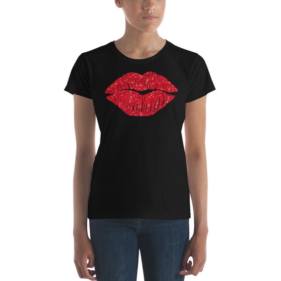 siren red shirt