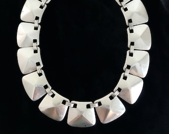Hector Aguilar "Shields" Necklace Choker, Mexican Midcentury Modern, 940 Sterling Silver