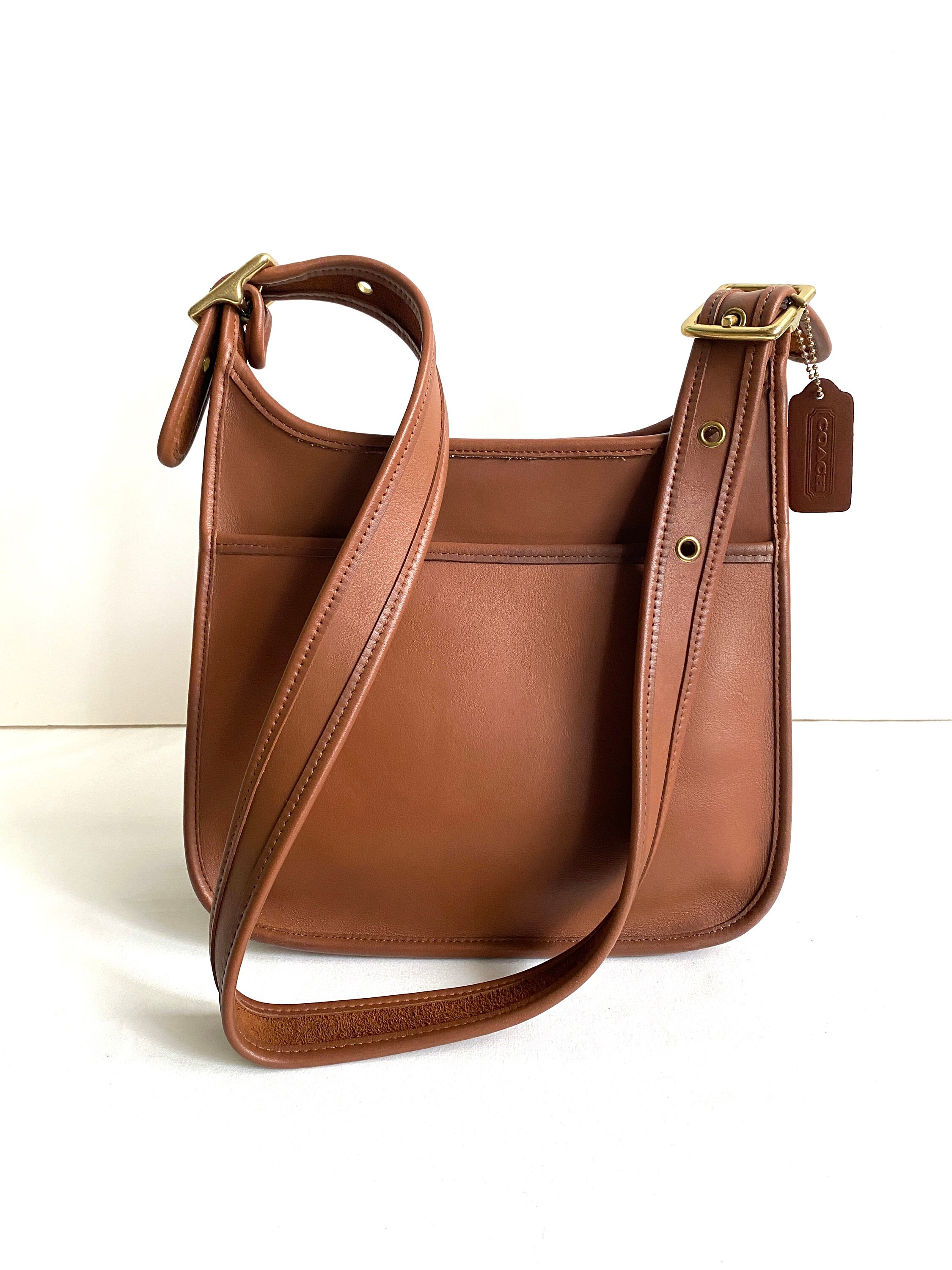 バッグ Vintage Coach Legacy Zip Bag British Tan Vintage Coach Legacy Zip, British Tan Leather Shoulder Bag
