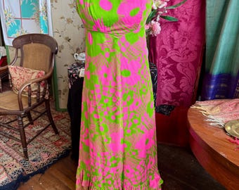 Vintage Nalii Hawaiian Floral Print Dress Size Small