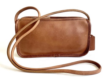 Vintage Coach Small Zippered Pouch in Saddle Leather, Style 9655, Made in New York City, USA