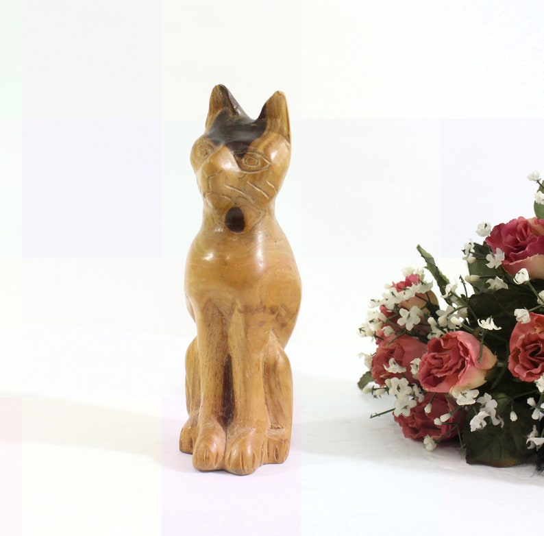 Vintage Folk Art Cat Sitting on Haunches Carved from Solid Wood with Various Wood Knots, Signed image 3
