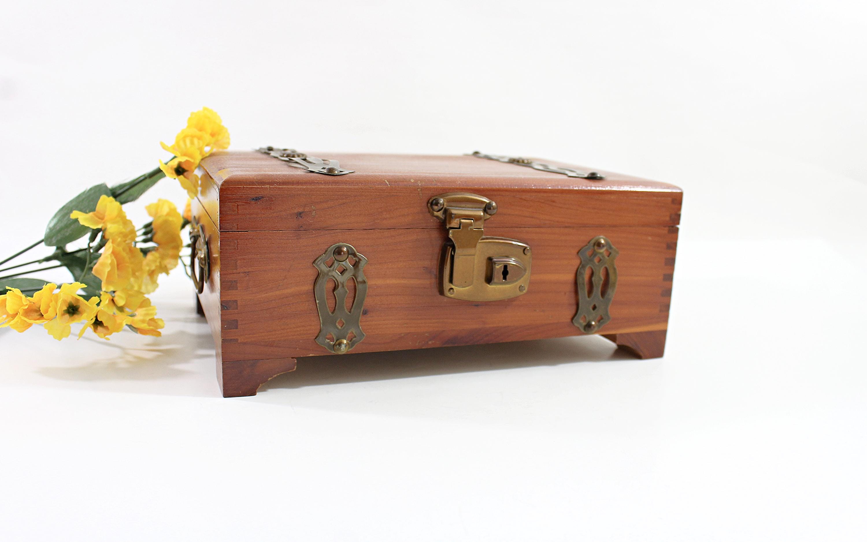 1940's Storage Trunk - Etsy