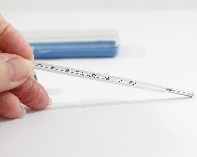 Vintage Glass Fever Thermometer, Old Fashioned Mercury Thermometer With