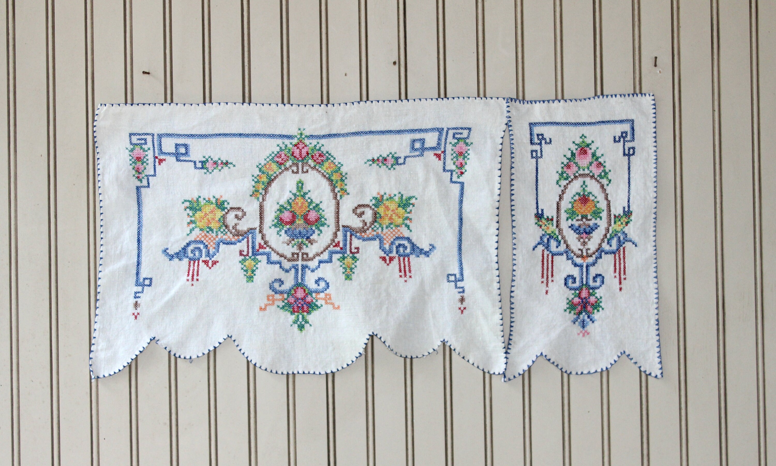 Vintage Dresser Scarves Embroidered Doilies Vintage Etsy