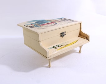 Vintage MCM Working Musical Jewelry Box Piano Shape Made in Japan, Lacquer Over Wood, 50s Era OOAK