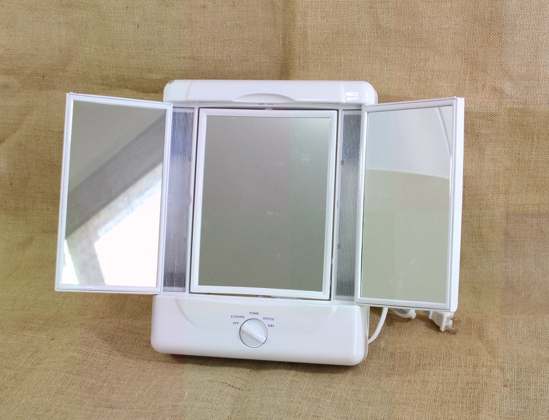 Vintage Conair Lighted Makeup Mirror With 4 Light Settings & 2 Etsy