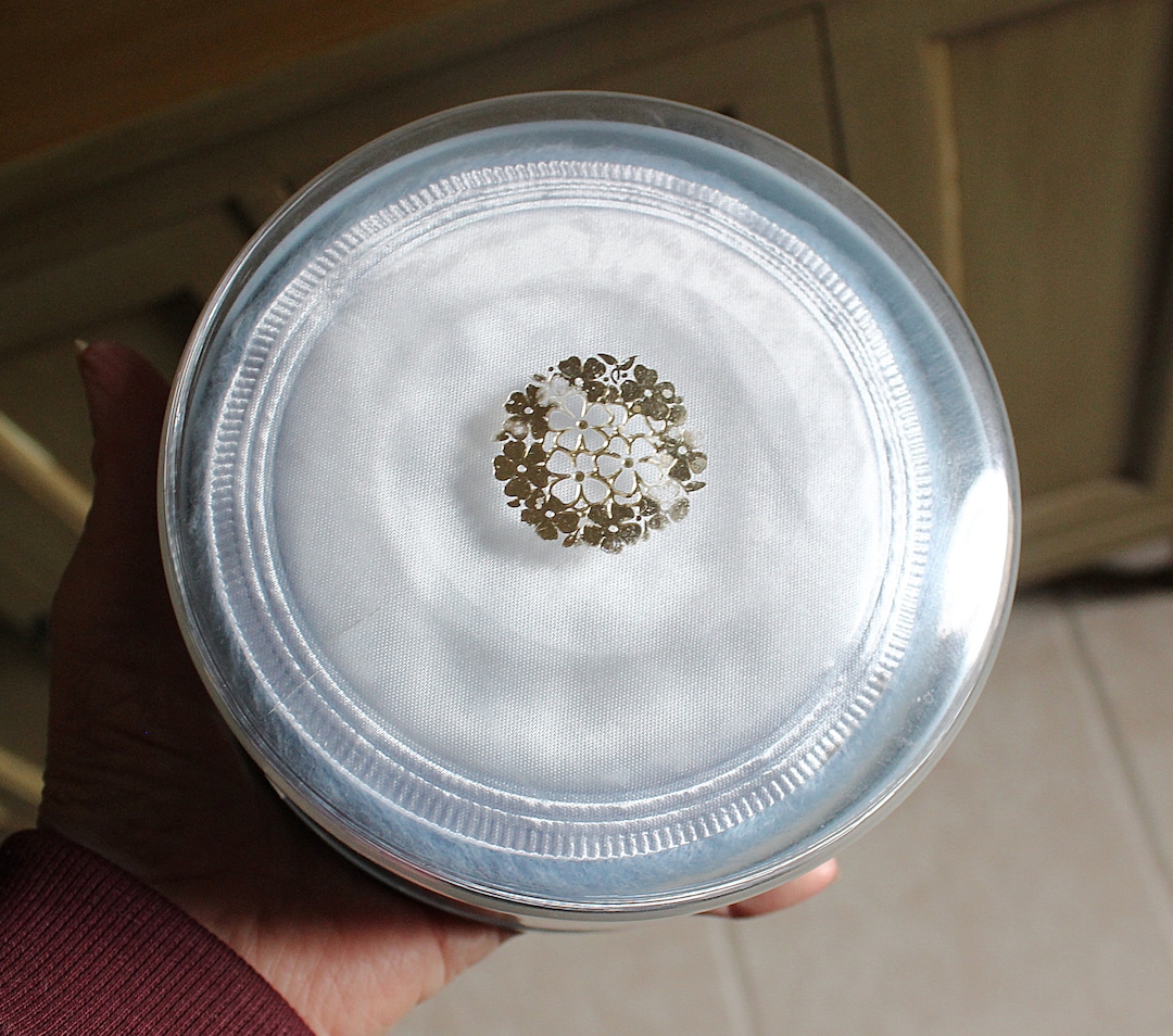 SEALED Perfumed Dusting Powder soft'n Natural With Blue Puff 5 Oz Etsy