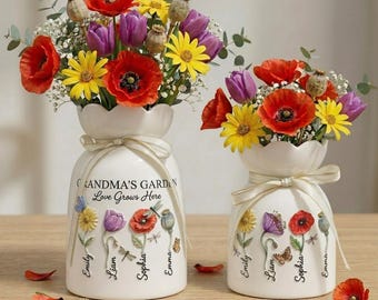 Personalized Grandma Garden Vase, Custom Grandkids Names Flower Pot for Nana, Mother's Day Gift from Grandchildren, Floral Birthday Gift