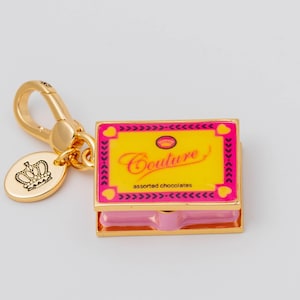 【✨️希少✨️】Juicy Couture 2009 限定版 チョコレートチャーム Juicy Couture Charm Chocolate Box - Etsy