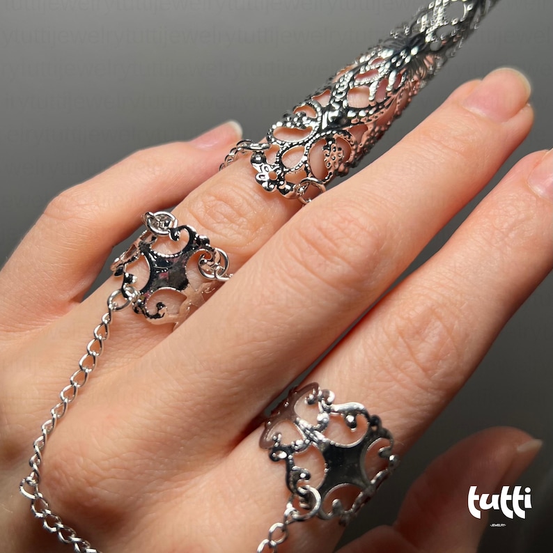 gothic rings, nail rings,cosplay armor,hand chain bracelet, vampire jewelry, vampire jewelry,finger armor, claw rings, finger claws, gothic ring, full finger ring, y2k ring, gothic jewelry, gemstone ring, dainty ring, garnet ring, Stacking Ring, gift for mom, mothers day gift, gift for her, gift for him, Gifts for Girlfriend, dark jewelry, gothic ring, goth ring, celestial ring, thumb ring, fidget ring, sister ring, witchy ring,gothic jewelry, punk ring, fantasy ring, y2k ring, halloween jewelry
