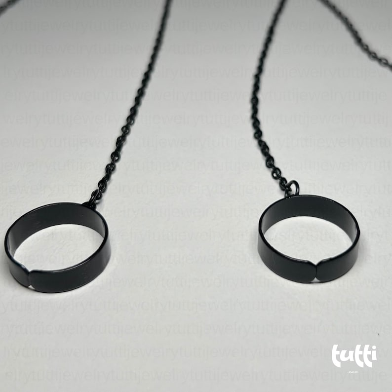 finger chain, finger bracelet, chain link rings, ring with chain, chain bracelet, gothic ring, goth ring,punk ring, y2k ring,goth jewelry, chain ring,costume jewelry, wampire jewelry,gothic jewelry, gemstone ring, dainty ring, garnet ring, Stacking Ring, gift for mom, mothers day gift, gift for her, gift for him, Gifts for Girlfriend, dark jewelry, gothic ring, goth ring, celestial ring, thumb ring, fidget ring, sister ring, witchy ring, gothic jewelry, punk ring, fantasy ring, y2k ring,