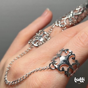 gothic rings, nail rings,cosplay armor,hand chain bracelet, vampire jewelry, vampire jewelry,finger armor, claw rings, finger claws, gothic ring, full finger ring, y2k ring, gothic jewelry, gemstone ring, dainty ring, garnet ring, Stacking Ring, gift for mom, mothers day gift, gift for her, gift for him, Gifts for Girlfriend, dark jewelry, gothic ring, goth ring, celestial ring, thumb ring, fidget ring, sister ring, witchy ring,gothic jewelry, punk ring, fantasy ring, y2k ring, halloween jewelry