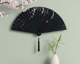 ヴィンテージの日本製扇子：手描きの松と金紙の扇子 - Etsy 日本