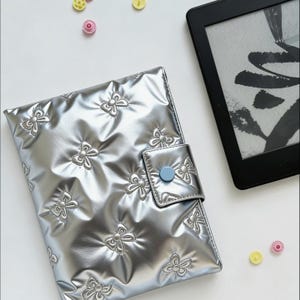 Handmade Liquid Silver  Kindle Case | Embossed Bows, Futuristic Tablet Pouch