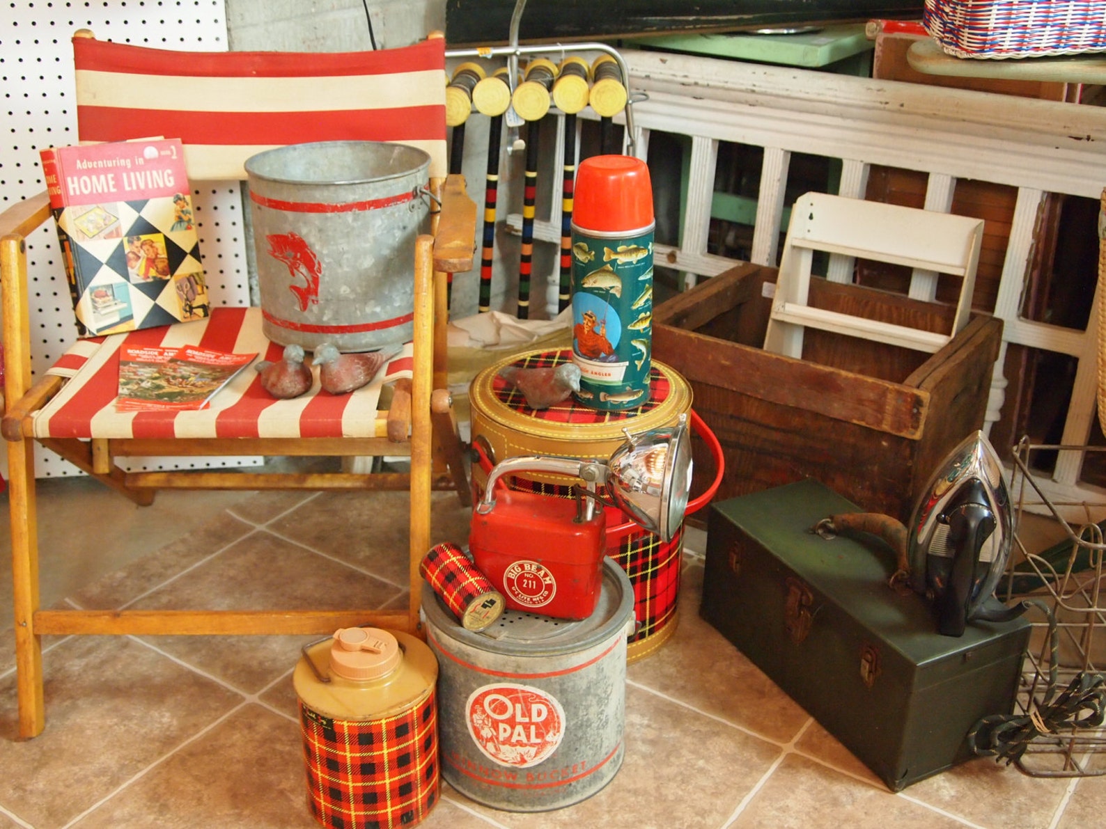 Vintage Thermos Bottle the Aladdin Angler Fishing Etsy