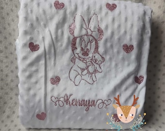 Plaid bébé personnalisé Minnie – Minky doux | Gaze de Coton– Couverture naissance fille ou garçon – Cadeau personnalisé