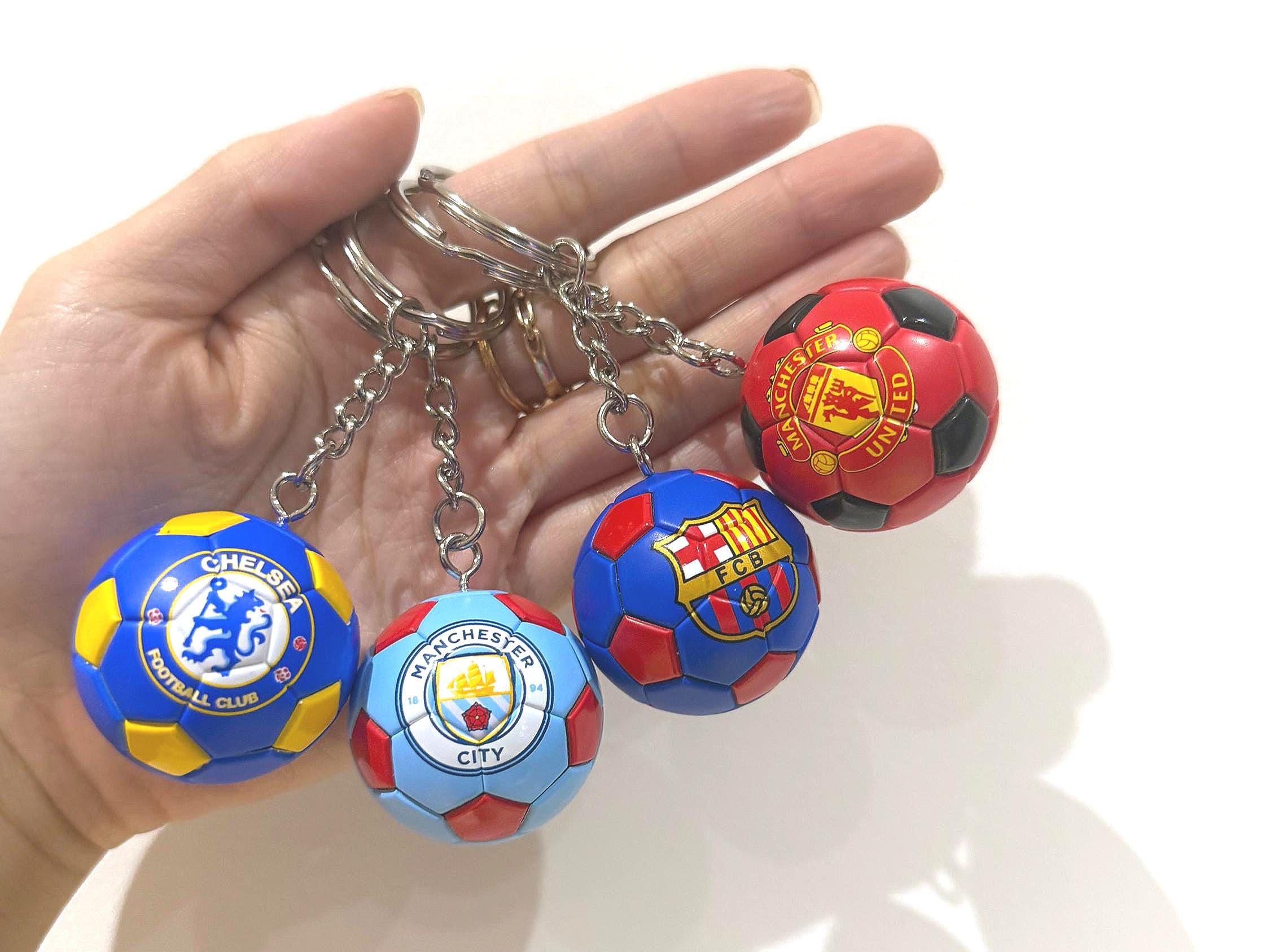 Cristiano ronaldo keychain - Etsy 日本