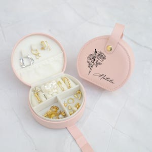 Leather Jewelry Box with Birth Flower, Custom Jewelry Case, Wedding Favors, Bridesmaid , Christmas Gift, Gifts for Her