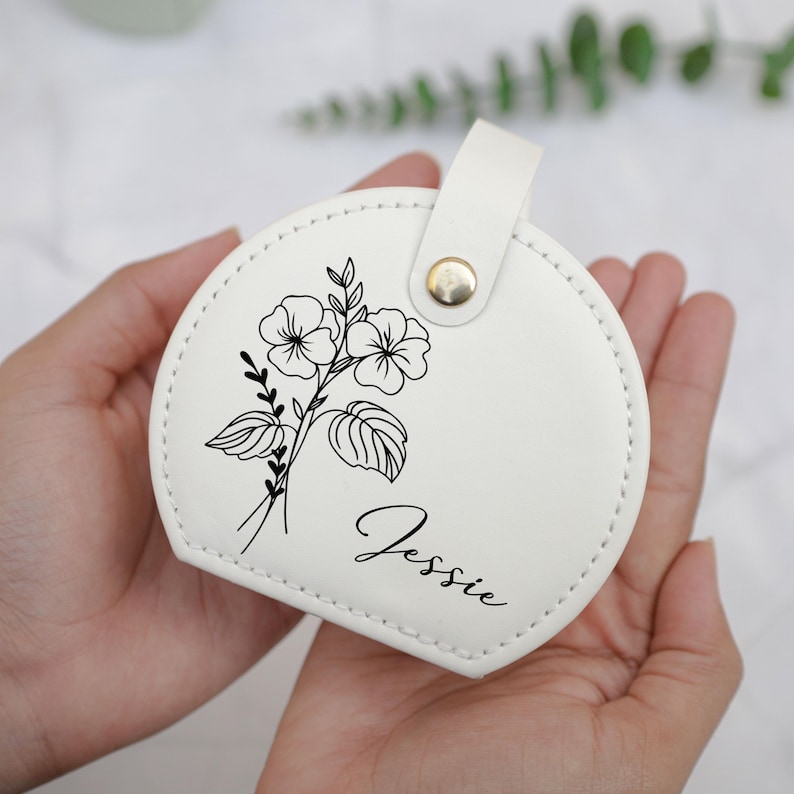 Leather Jewelry Box with Birth Flower, Custom Jewelry Case, Wedding Favors, Bridesmaid , Christmas Gift, Gifts for Her