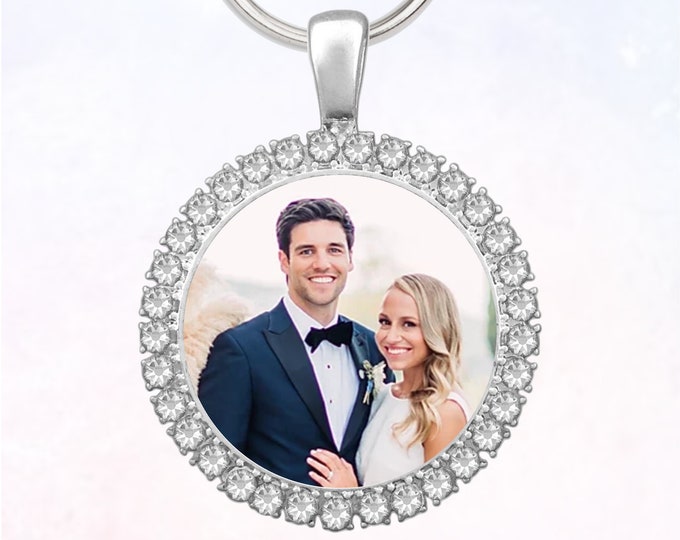 Keepsake Photo Crystal Accent Silver Keychain Zipper Pull Party Favor Keychain #KC-05