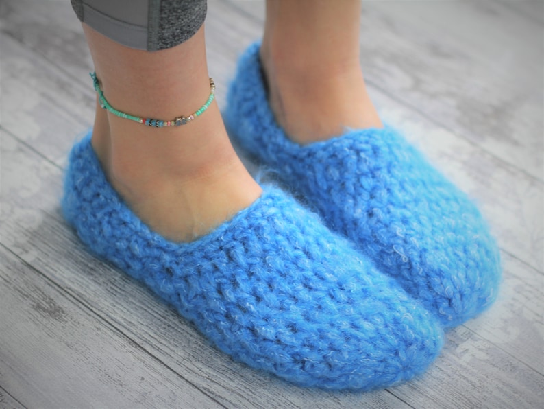 fashioned comfort Sky BLUE Hand knitted WOOL and MOHAIR House shoes slippers unisex bed socks for old