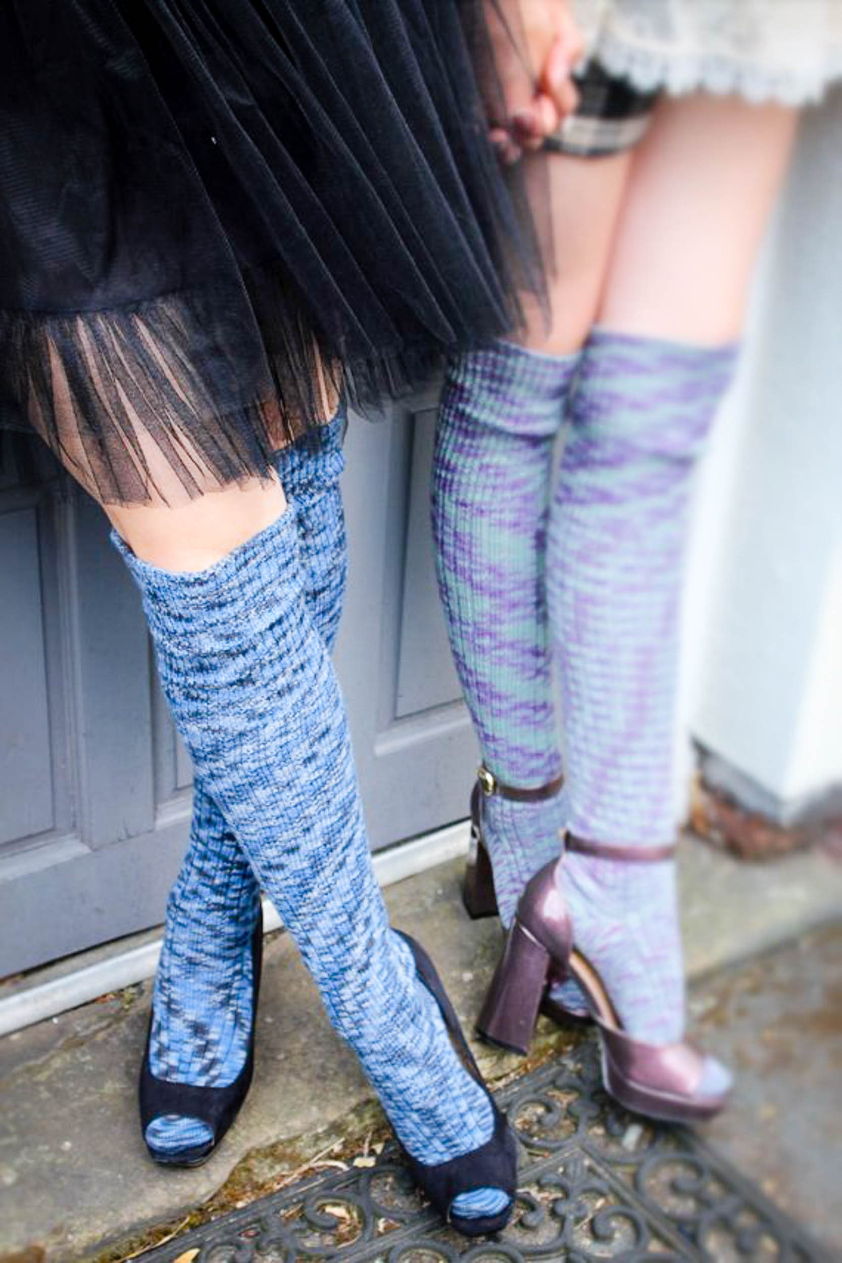 Pin by Bill Curtis on women wearing knee socks High knee boots outfit, Knee boots outfit dress