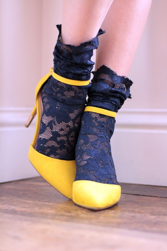 Chaussettes en dentelle de tulle bleu marine avec ROSES Socquettes tendance en tulle francais brut Chaussettes retro annees 50 pour sandales Coffret cadeau pour la Saint Valentin Etsy Canada