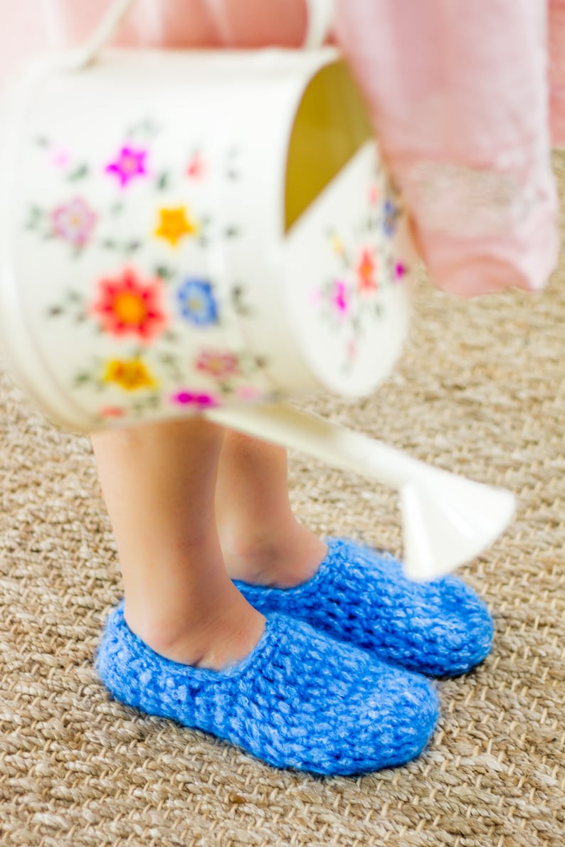 fashioned comfort Sky BLUE Hand knitted WOOL and MOHAIR House shoes slippers unisex bed socks for old