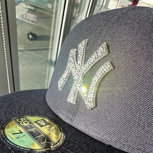 帽子 New Era Vintage Custom Jewelry Cap Custom Pearl New Era Snapback Cap - Etsy