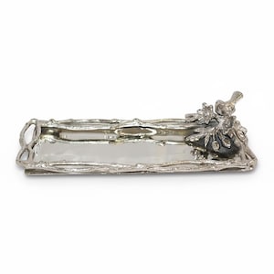 Bird-Themed Rectangular Platter – Elegant Charm with a Sturdy Base