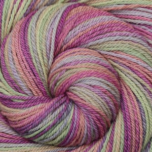 Handspun Wool Yarn, Dk weight yarn, MERRY-GO-ROUND, Hand dyed 21.5μ Merino wool, 300 yards, hand spun yarn, weft yarn, gift for knitter