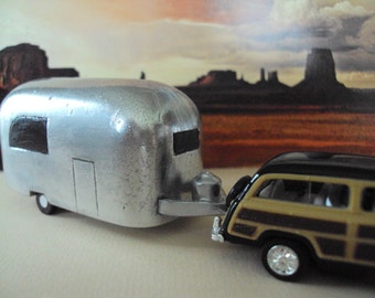 Christmas tree ornament Camper