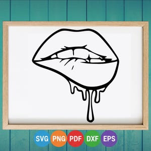 Könnte beinhalten: Ein gerahmter Druck mit einer Schwarz-Weiß-Illustration von Lippen mit einem tropfenden Effekt. Das Bild ist vor einem weißen Hintergrund platziert und in einem hellen Holzrahmen gerahmt. Der Rahmenboden zeigt den Text "SVG PNG PDF DXF EPS".