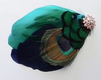 Fascinator di piume di pavone Fermacapelli Blu Navy Teal, Parrucchino da sposa per damigella d'onore, Copricapo di piume Gatsby anni '20 Cubic Zirconia Oro