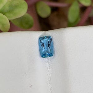 Santa maria aquamarine faceted gemstone very good color cushion 0.45 carat 5.9x3.9x2.9 mm