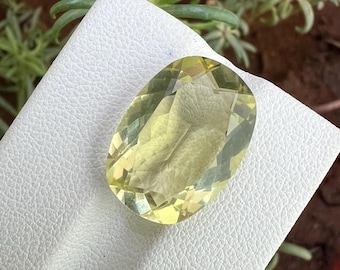 Lemon quartz cut gemstone good color cushion shape 10.49 carat 18x13x7 mm