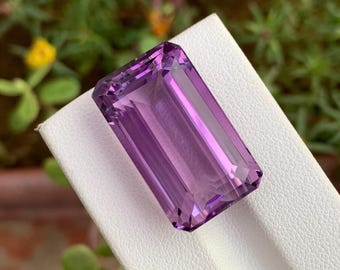 Brazilian amethyst cut gemstone good color octagon shape 37.85 carat 25x15x12.2 mm