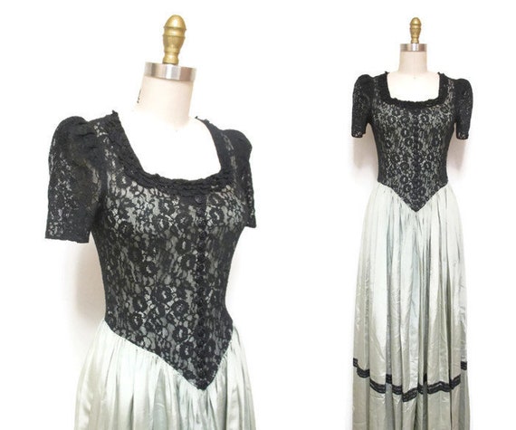 Vintage 1940s Gown | Sage Green and Black Lace 194