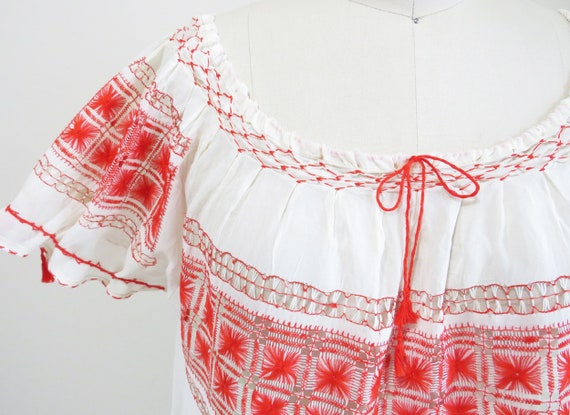 Vintage 1930s Peasant Blouse | Embroidered Red an… - image 4