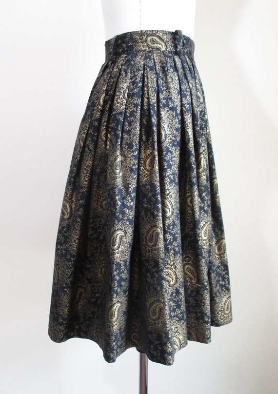 Vintage 1950s Skirt | Metallic Gold and Black Pai… - image 4