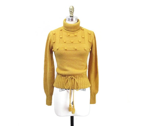Vintage 1970s Turtleneck Sweater | Mustard Yellow