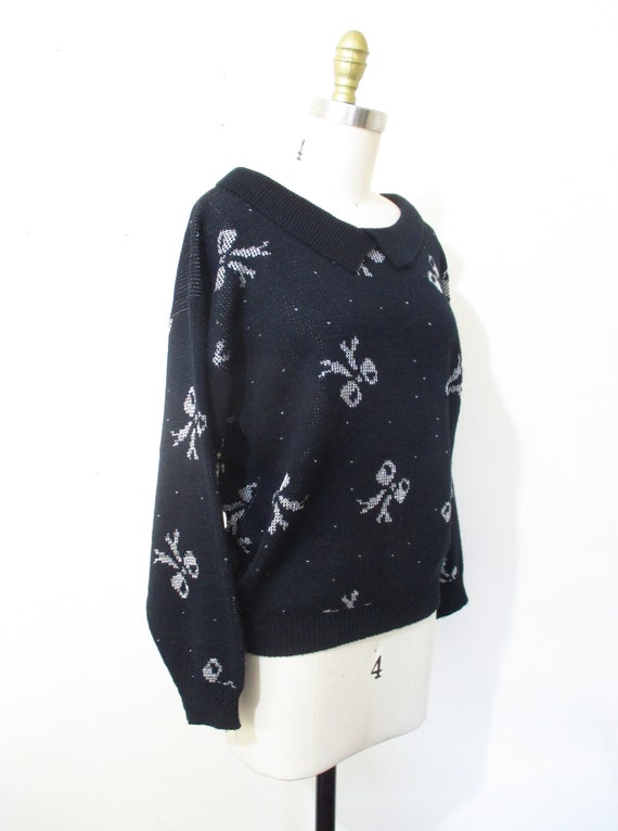 Vintage 80s Sweater | Silver Bow Print 80s Metall… - image 3