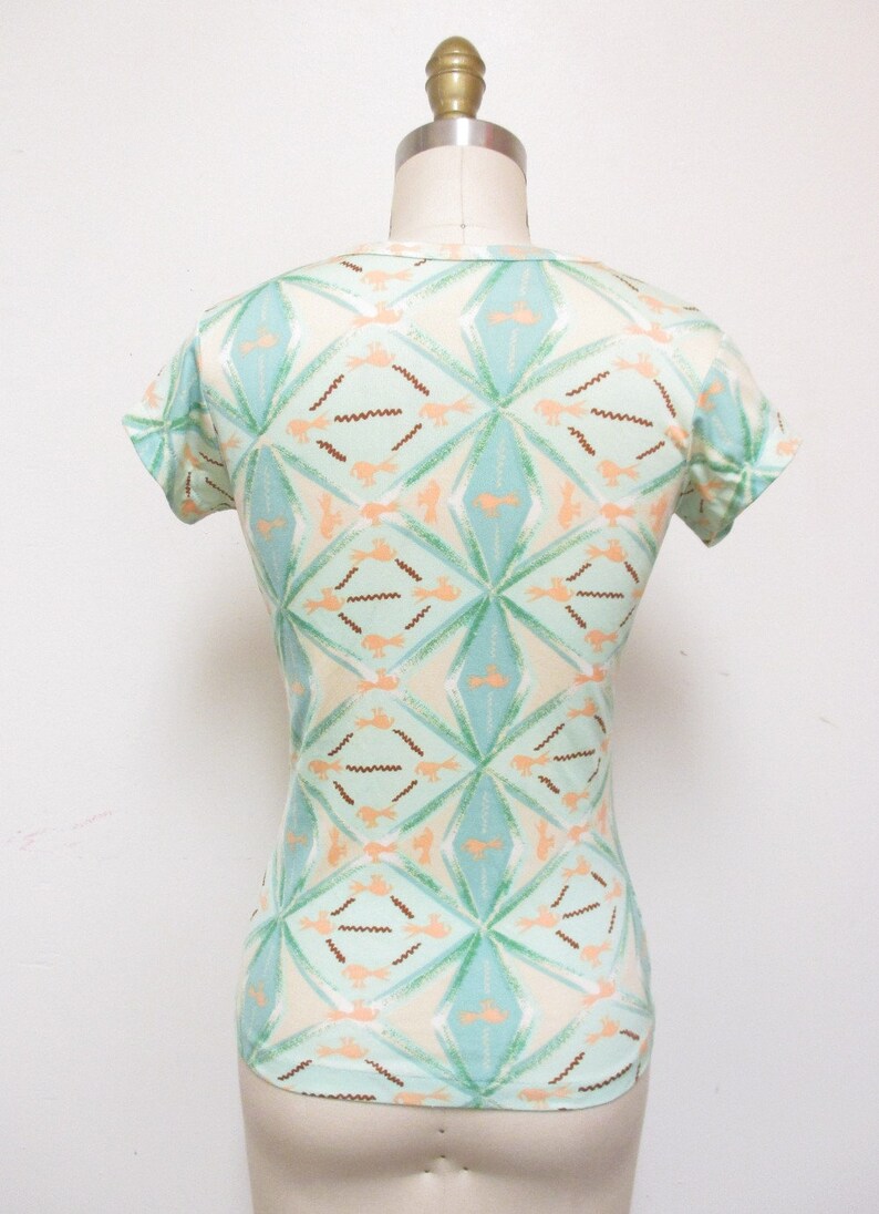 Vintage 1970s Bird Print Top Mint Green and Peach 1970s Novelty Print Shirt size small image 6