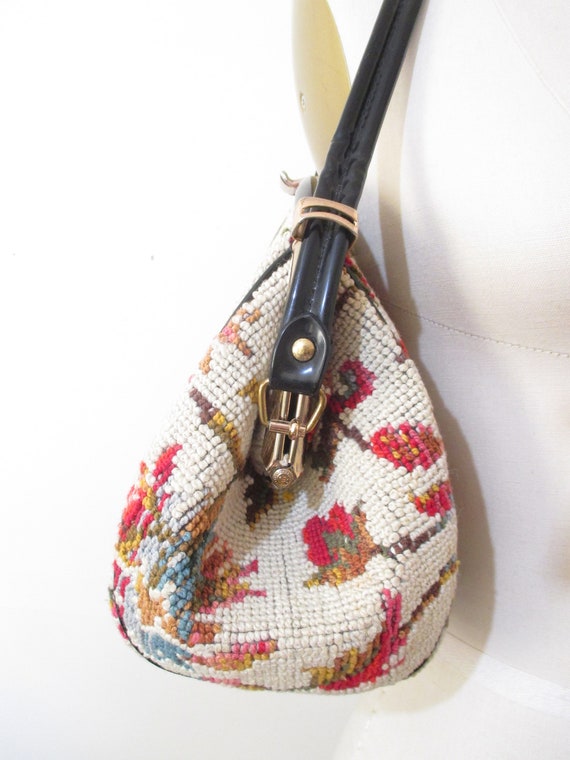Vintage 1950s Needlepoint Handbag | Floral Tapest… - image 4