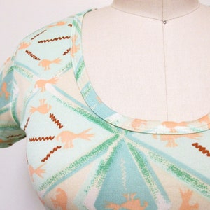 Vintage 1970s Bird Print Top Mint Green and Peach 1970s Novelty Print Shirt size small image 3