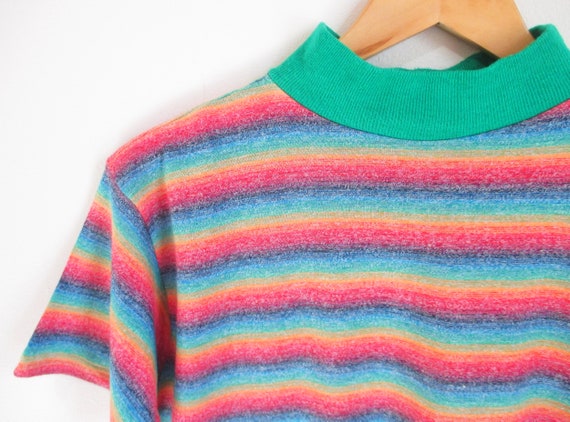 Vintage 1960s Rainbow Striped Tshirt | Mod 1960s … - image 3