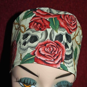 Skulls and Roses Surgical Cap (optional ear mask buttons)