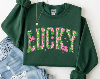 Gildan 18000 Lucky Sweatshirt, Crewneck, Saint Patrick's Day Sweatshirt, Lucky Sweatshirt, Green Sweatshirt, Women St Patricks